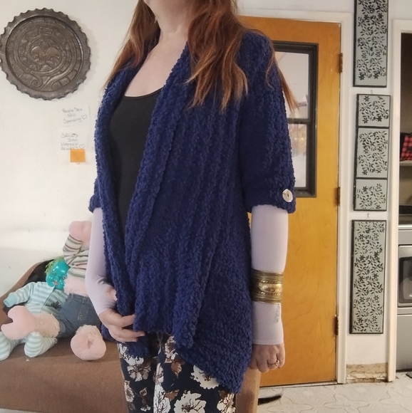 Womens Blue Knit Sweater open front Size Large BCBG MAXAZRIA - Picture 14 of 14